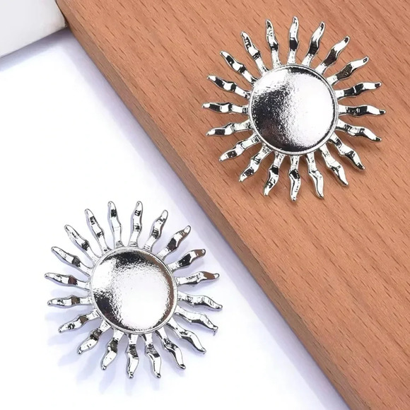 Zara Radiant Celestial Sunburst Earrings - Picture 4 of 8